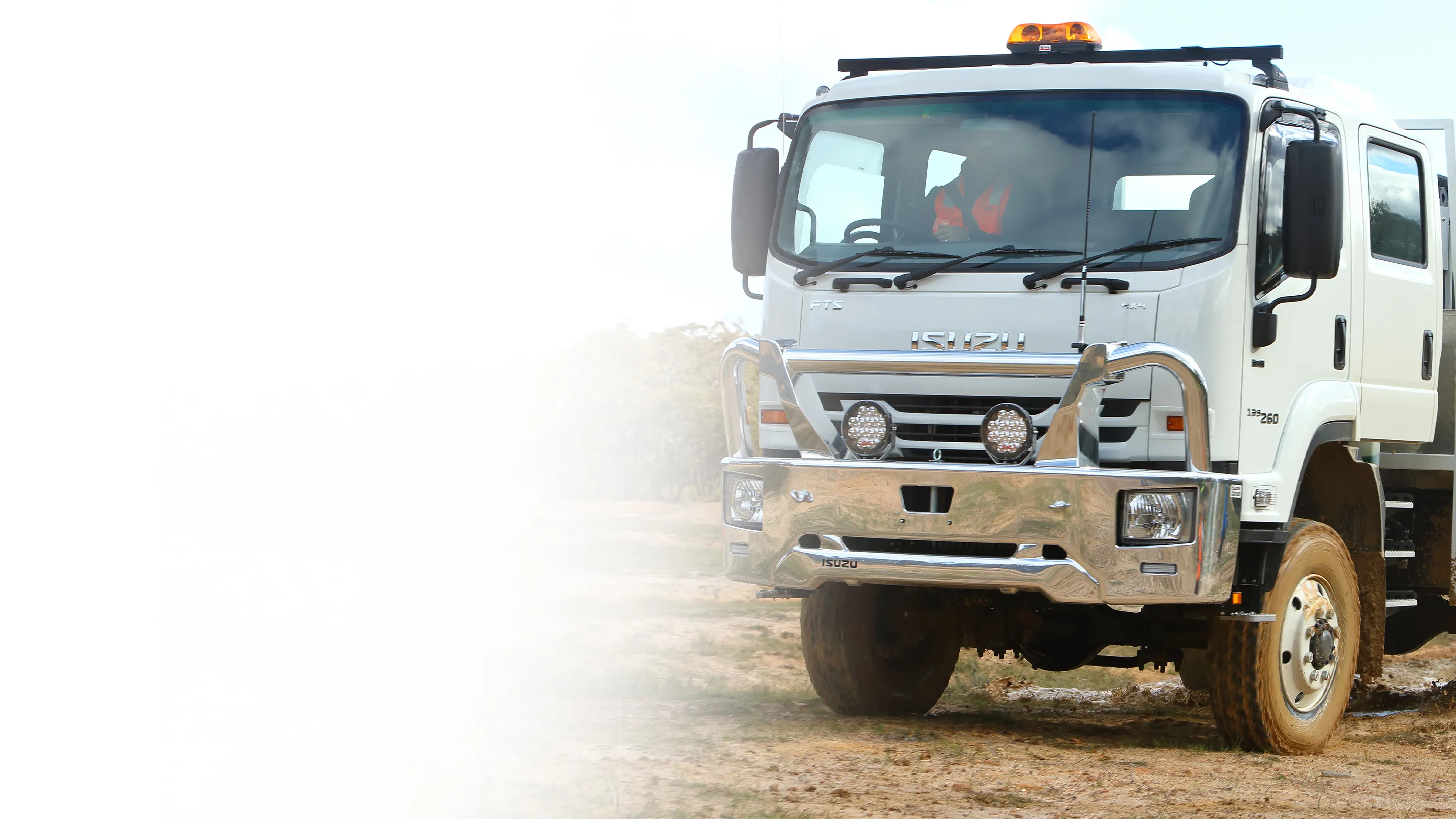 ISZS1935 Customers Hero Desktop 1440X810 2X