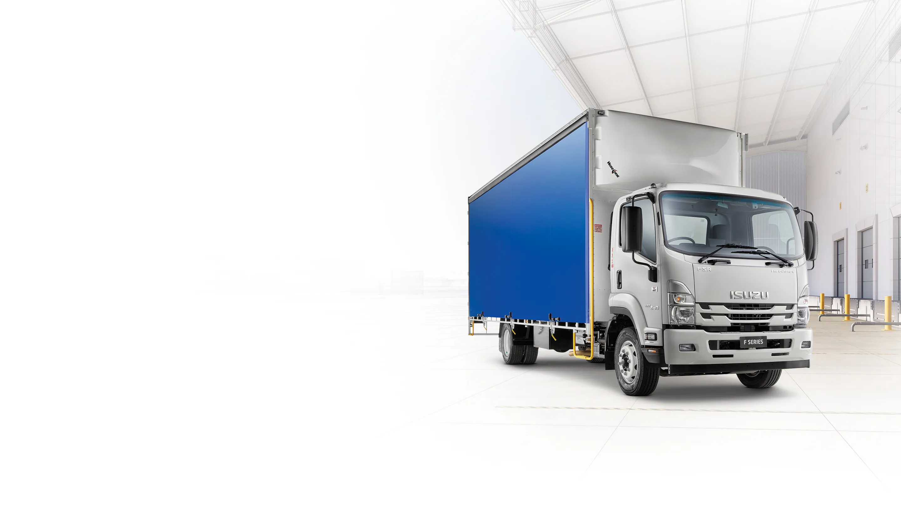 ISZS1935 Tipper Hero Desktop 1440X810 2X