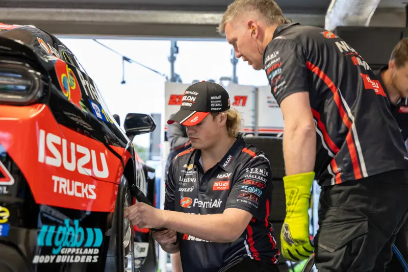 Team Permiair EV06 24 MH1 9981 2100X1400 7D18c010 4A54 44F5 9B97 588Fc286d3bf