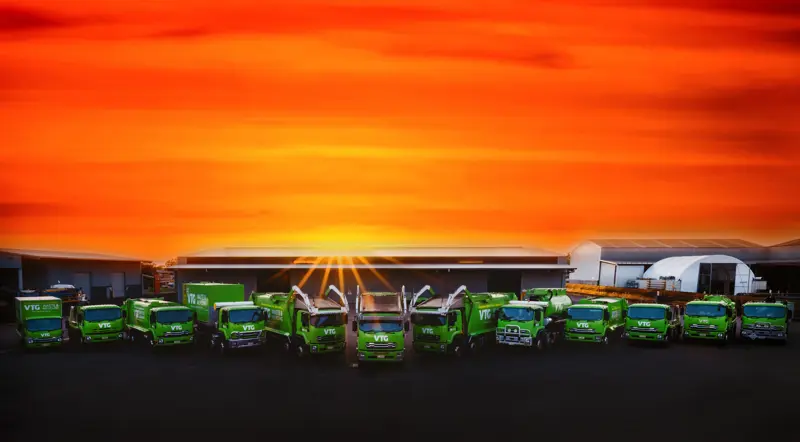 VTG Isuzu Trucks Sunset 2100X1159 C7310695 A9c2 4213 82D5 A5ca3ff73011 (1)