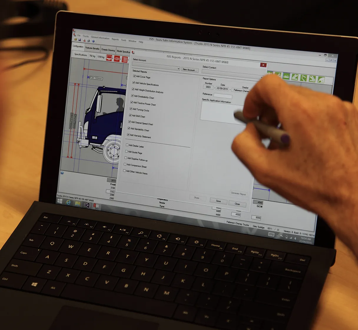 ISZS1935 Becomeatech Industry Video Image Carousel 608X560 2X