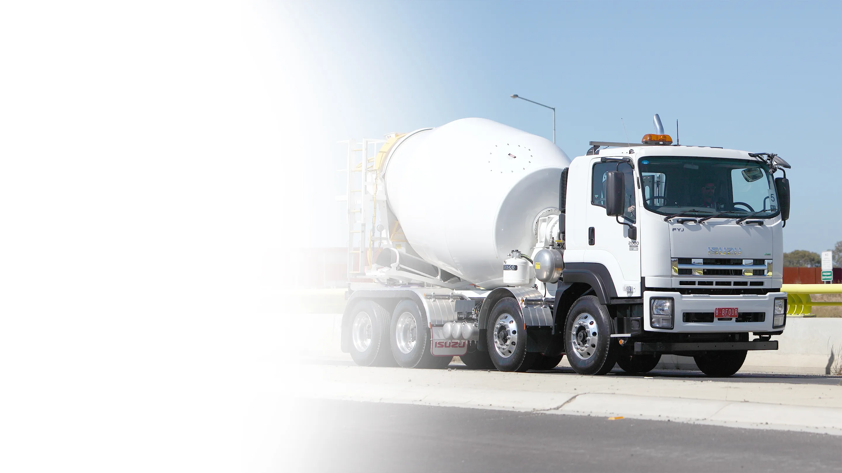 ISZS1935 Industry Hero Desktop 1440X810 2X