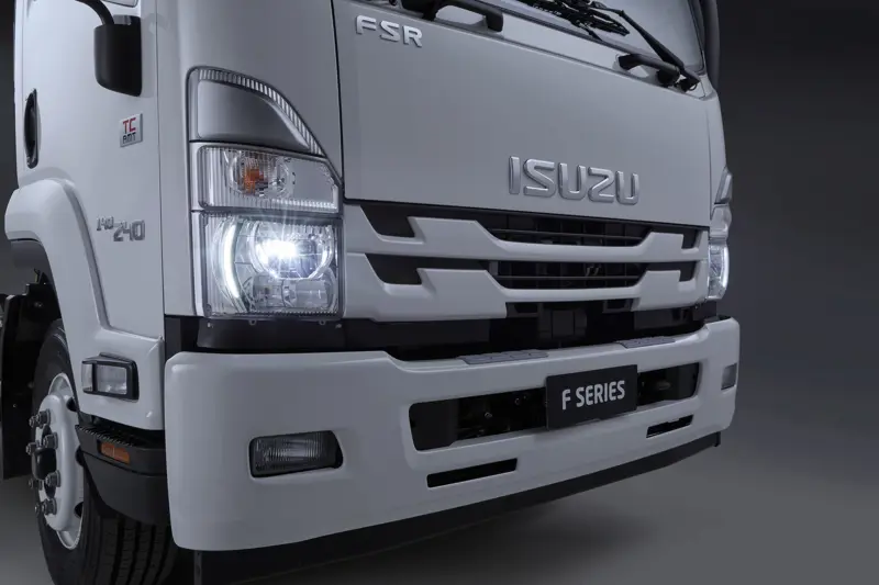 ISUZU-FSR-140-HEADLIGHT-1c-2100x1400-8dc5018b-ca5b-4981-83e6-404223a6821d.jpg