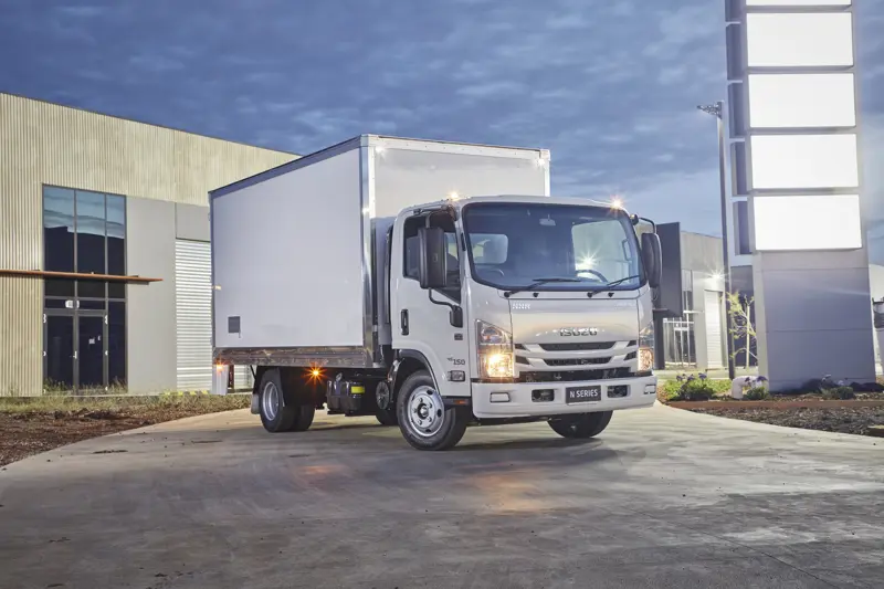 ISUZU-NNR-45-150-VAN-PACK-044-min.jpg