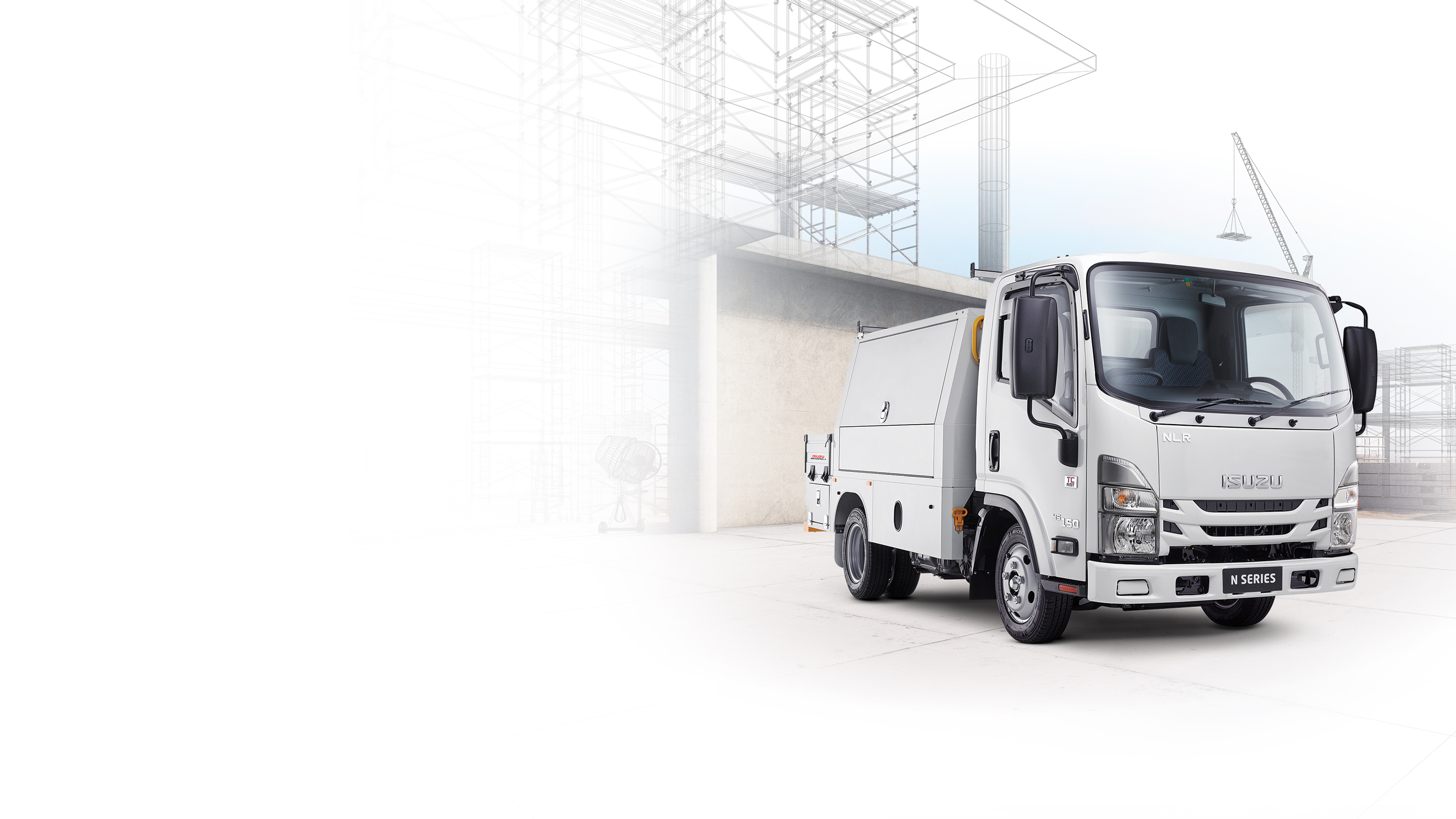 ISZS1935 Tipper Hero Desktop 1440X810 2X