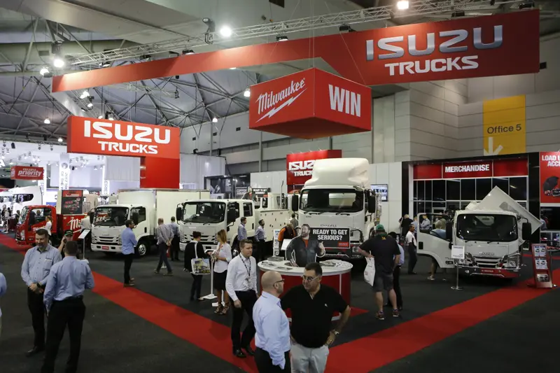BrisbaneTruckShow_Isuzu-stand_1.jpg